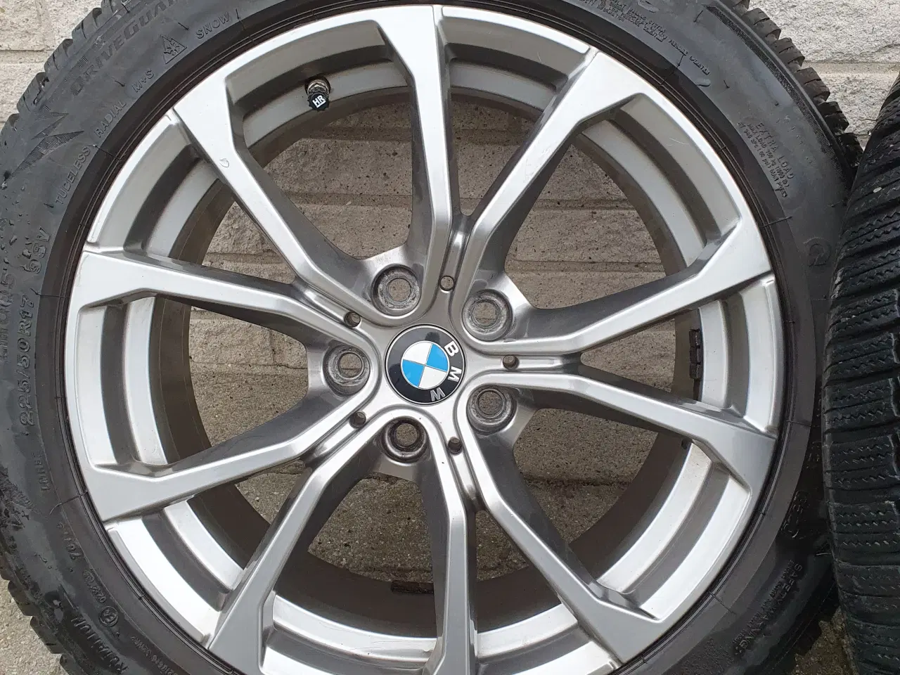Billede 1 - Vinterdæk på BMW fælge