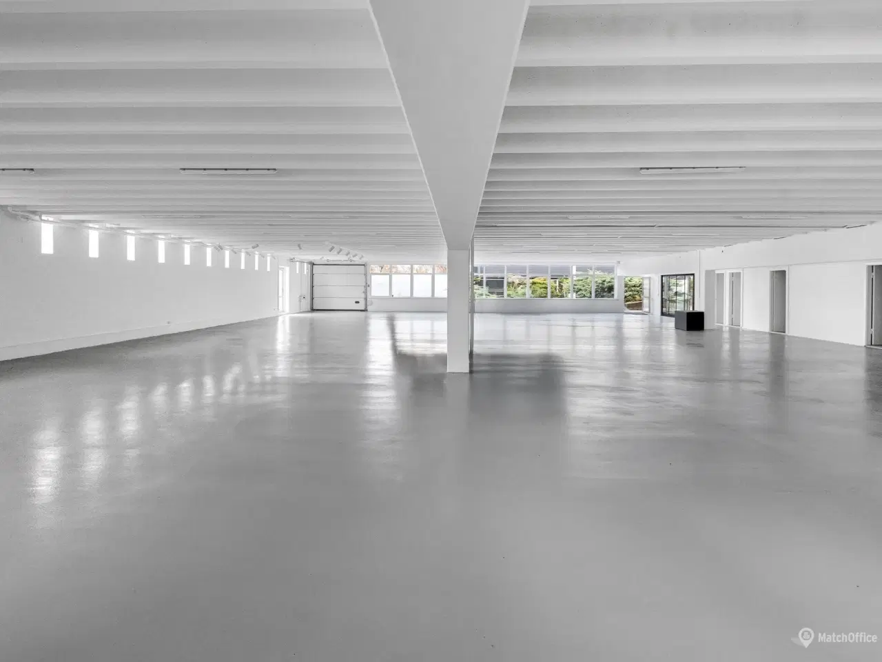 Billede 4 - Flot og indbydende showroom. lager og kontor på 700 m²