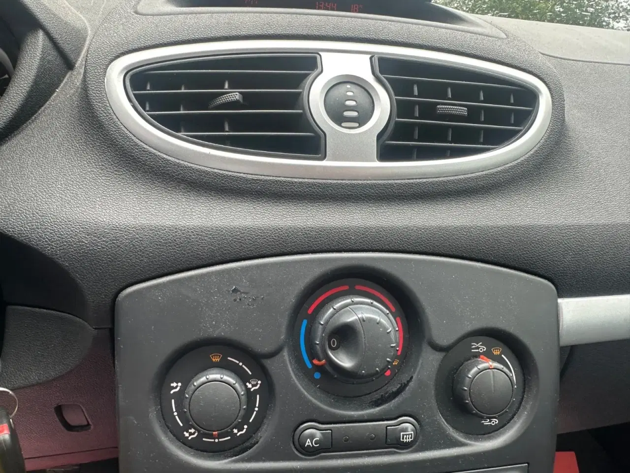 Billede 18 - Renault Clio III 1,2 16V Authentique Sport Tourer