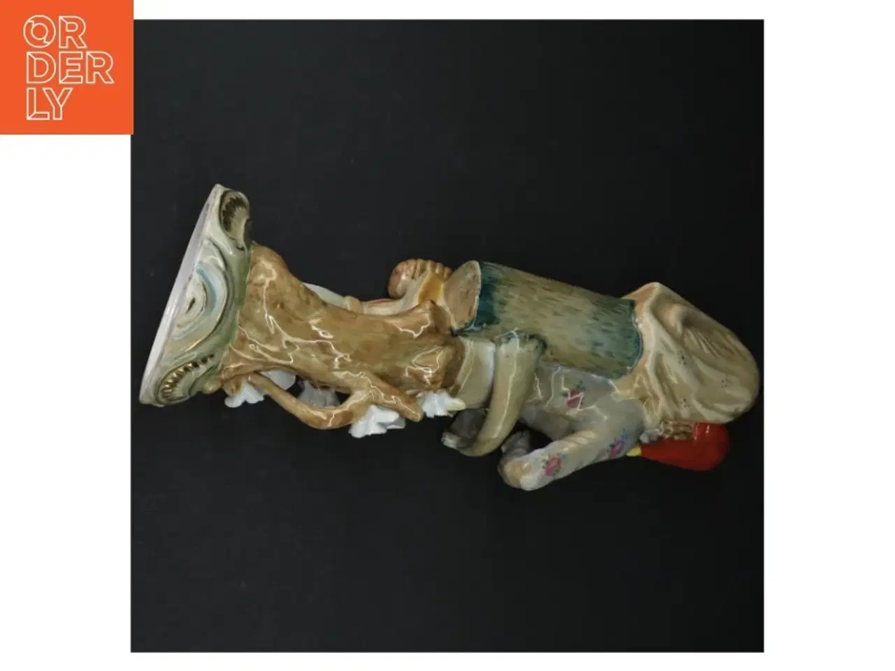 Billede 6 - Porcelænsfigur af vandbærer (str. 27 cm)