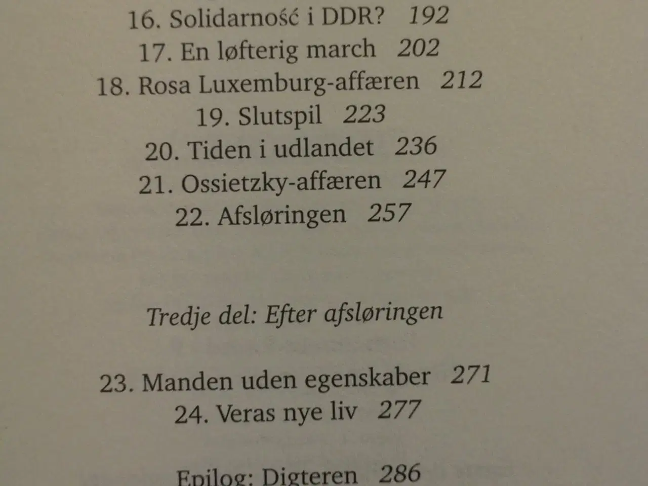 Billede 3 - knud og vera - et stasi-drama, af mikael busch, em