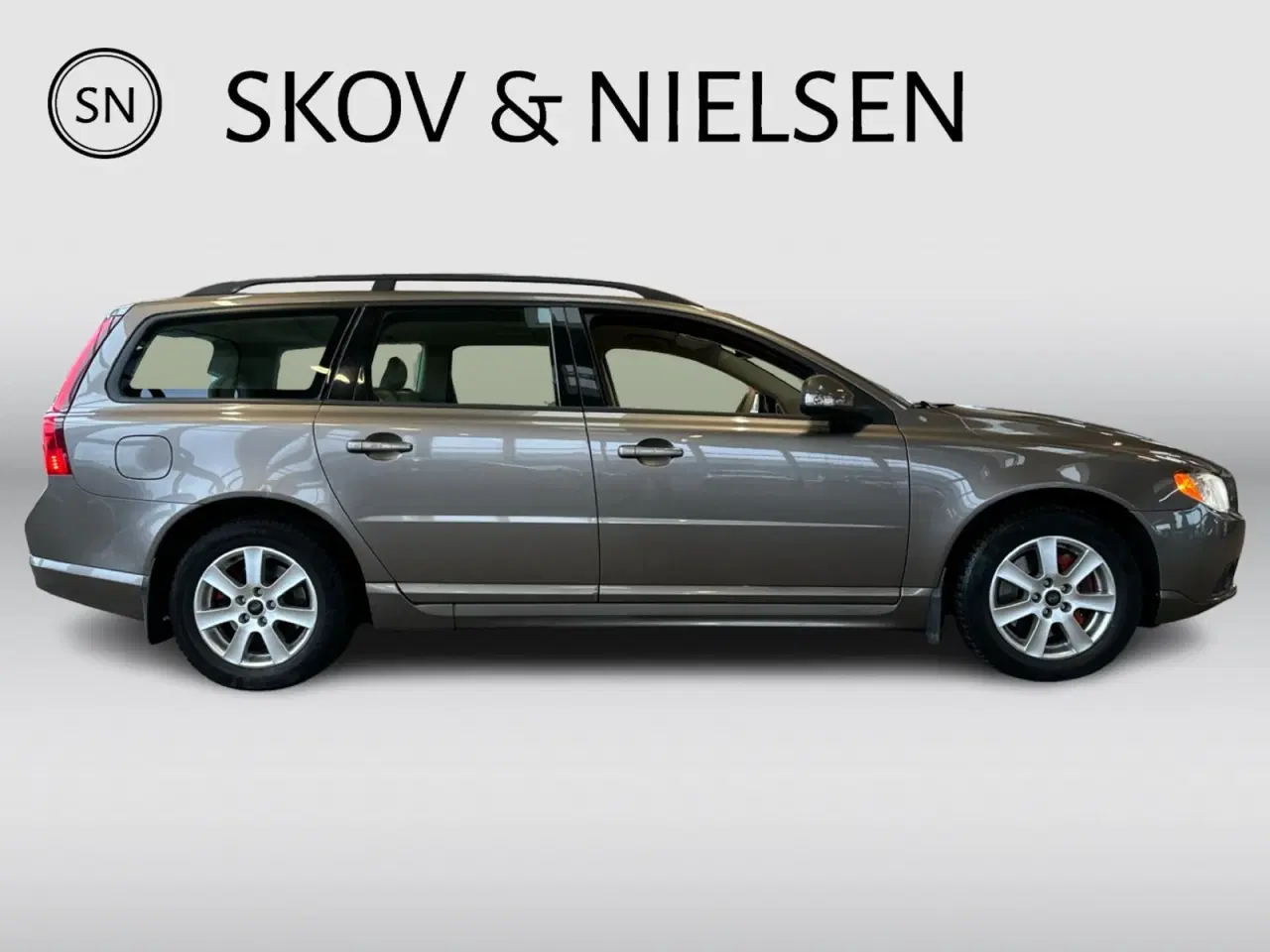 Billede 6 - Volvo V70 2,5 T Momentum aut.