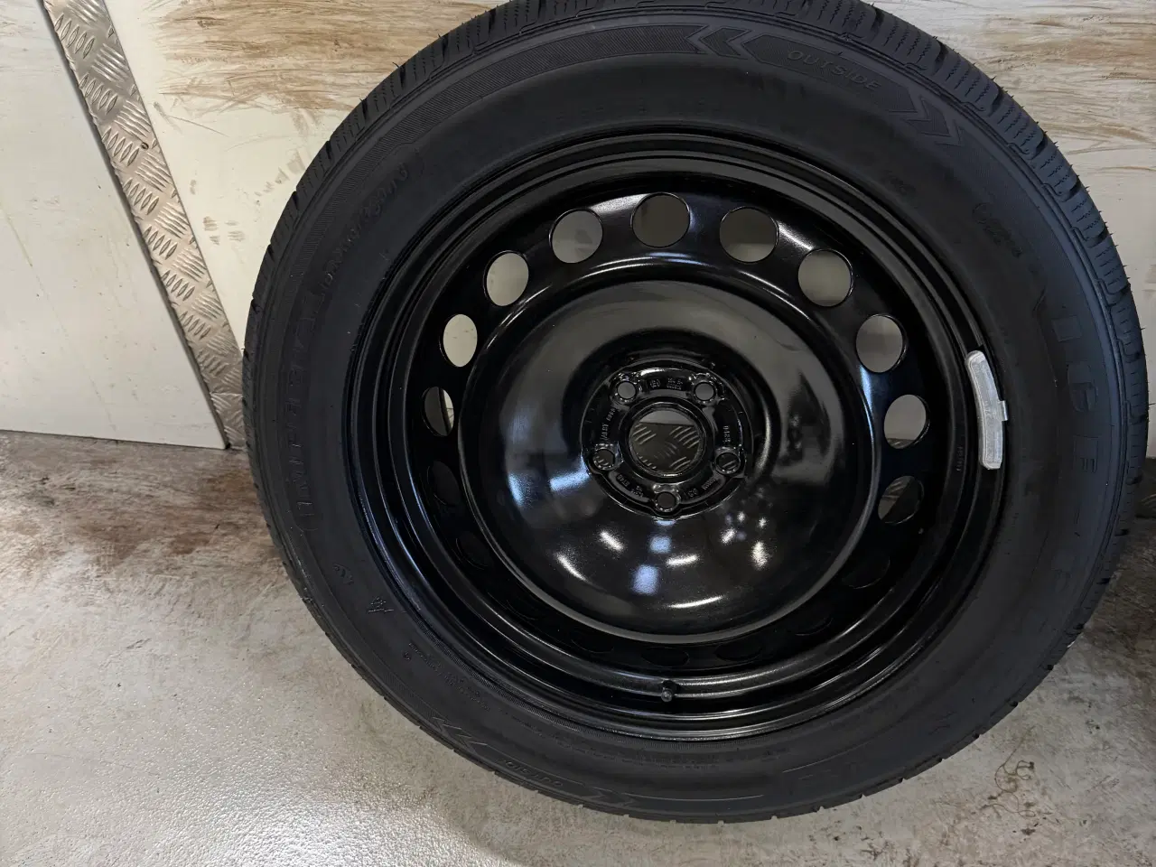 Billede 1 - 19” stålfælge med nye imperial vinterdæk