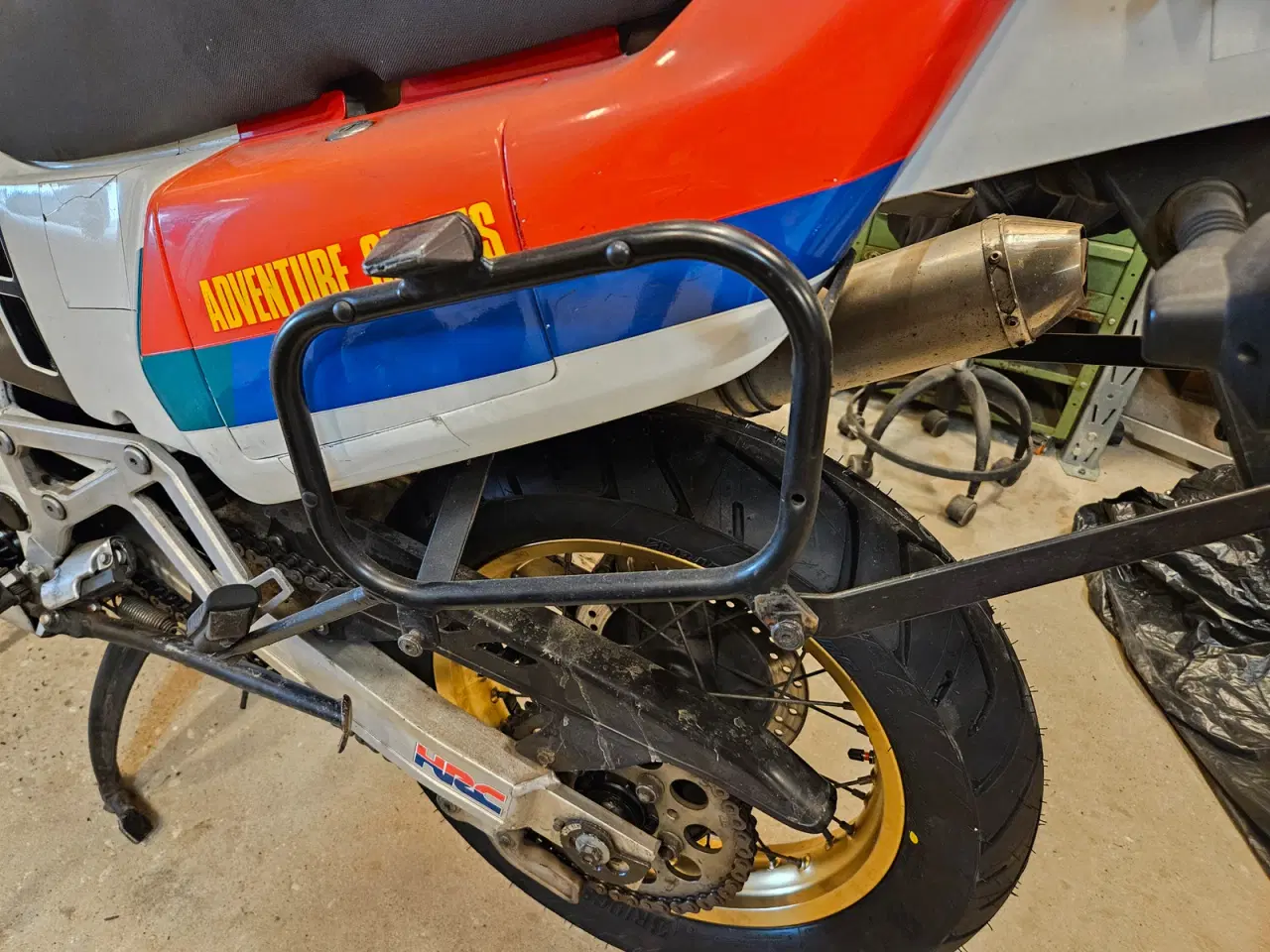 Billede 8 - Givi Monokey-taskesæt inkl. holder til Africa Twin