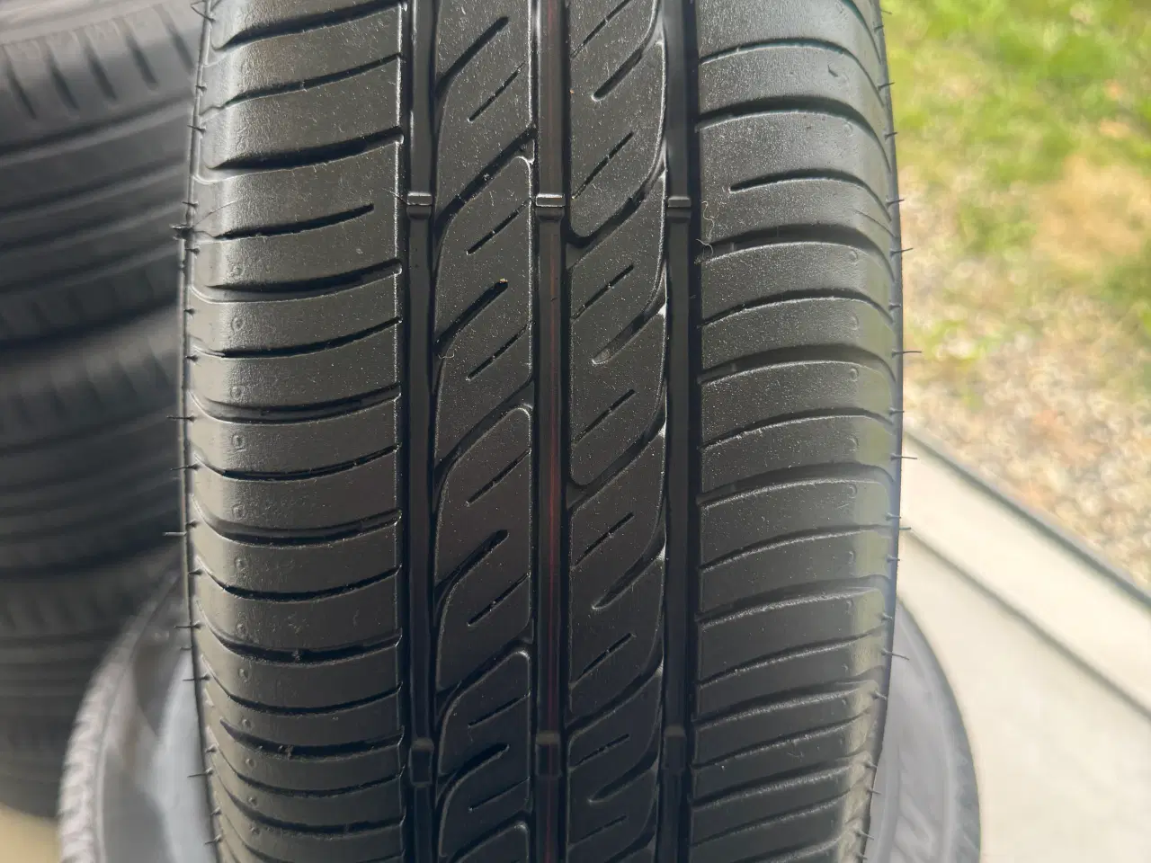 Billede 3 - Sommer Dæk Til Ford Ka + Fiat 500