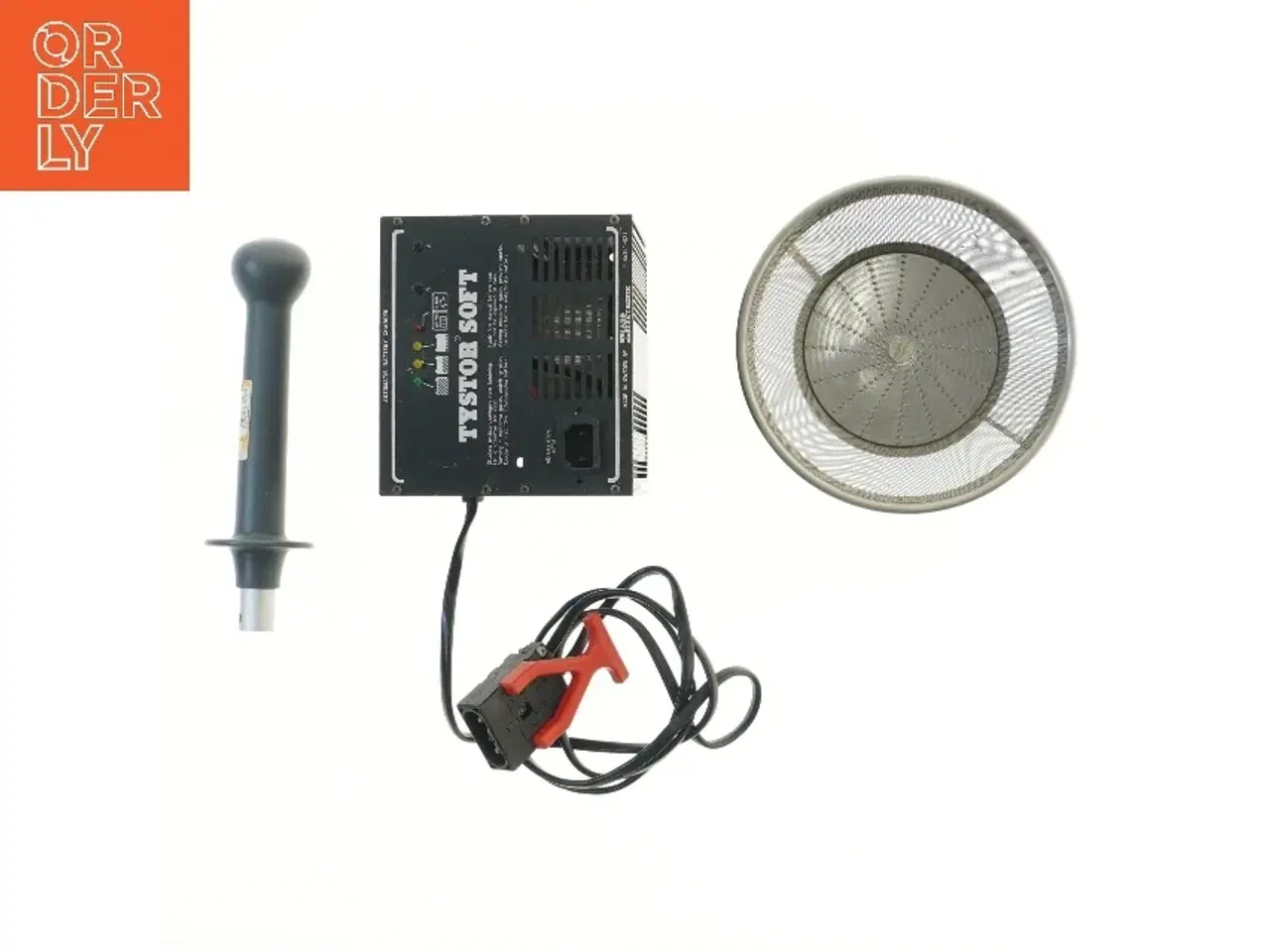 Billede 1 - Elektronisk lader og tilbehør (str. 16x14x16 cm)