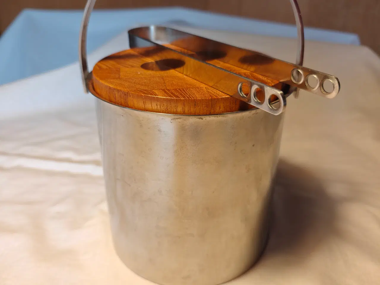 Billede 1 - Stelton isspand med flot trælåg og tang.