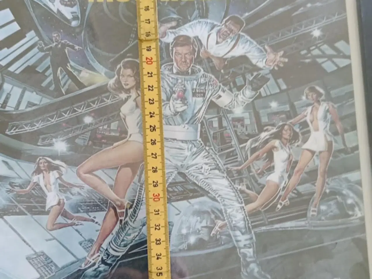 Billede 2 - Super fint billede med James Bond