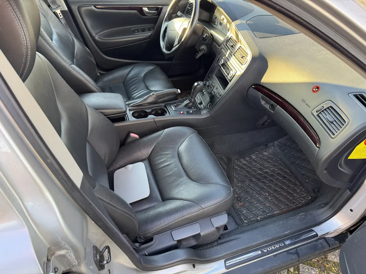 Billede 2 - RUSTVOGN med udstyr til aktivt brug