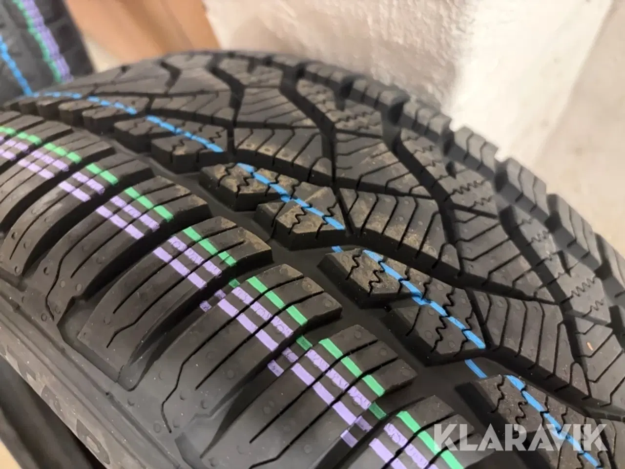 Billede 11 - Helårsdæk Barum Quartaris 5