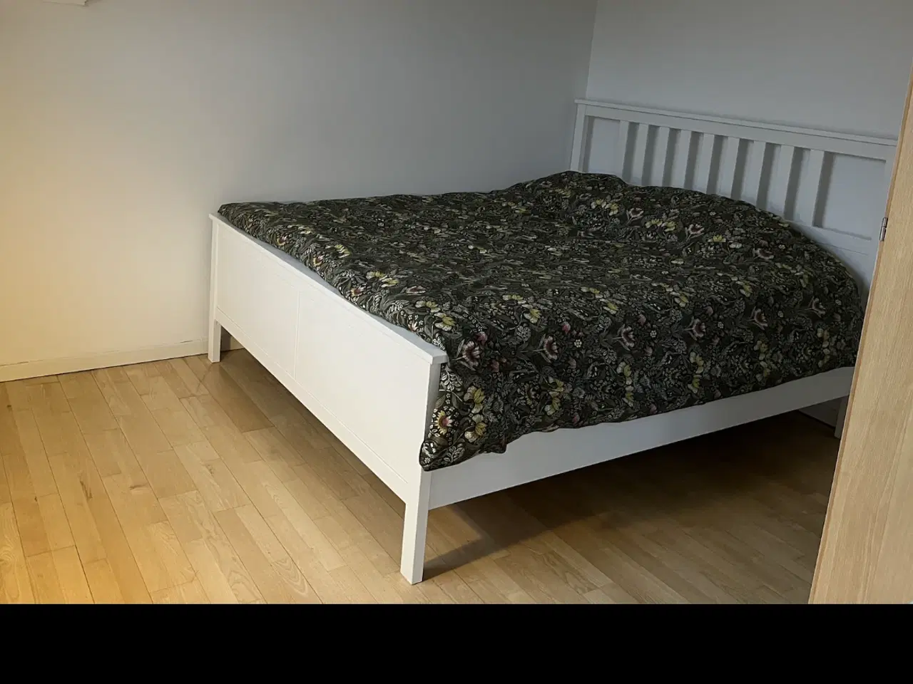 Billede 2 - Ikea dobbelt seng. 