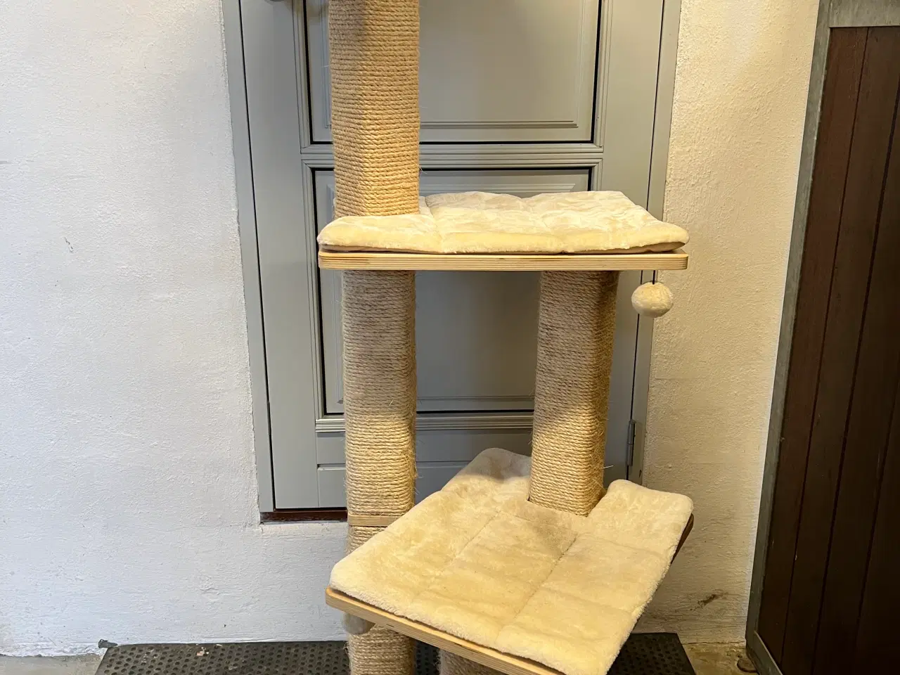 Billede 2 - Natural Paradise kradsetræ