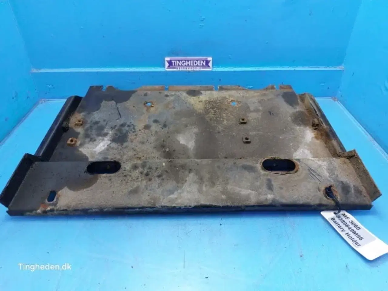 Billede 10 - Massey Ferguson 3060 Batteryholder 3389849M96