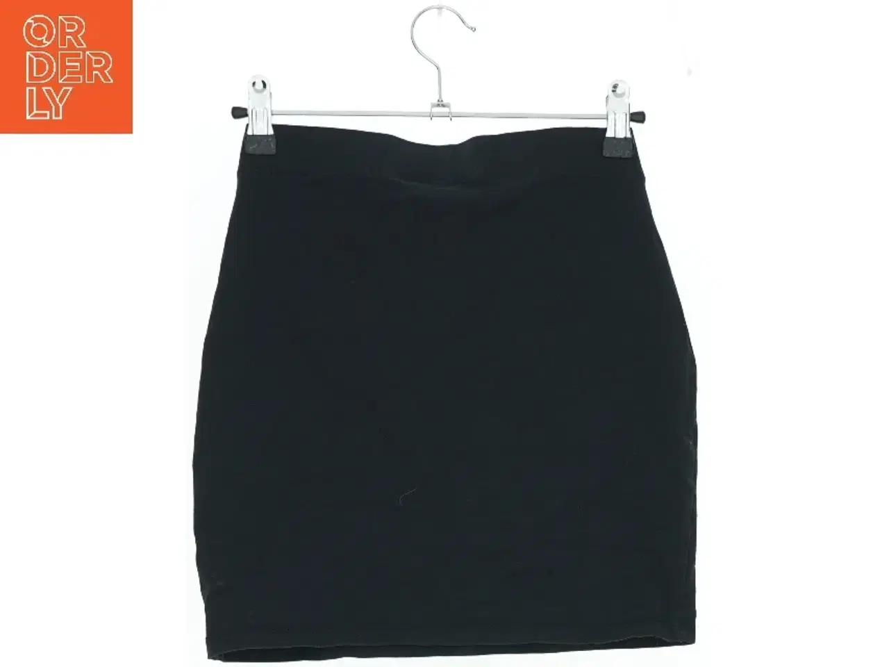 Billede 2 - Sort nederdel fra Clockhouse (str. S)