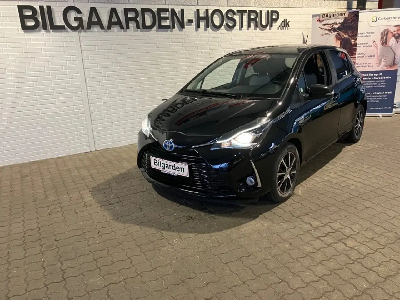 Billede 1 - Toyota Yaris 1,5 Hybrid H2 Premium e-CVT Van