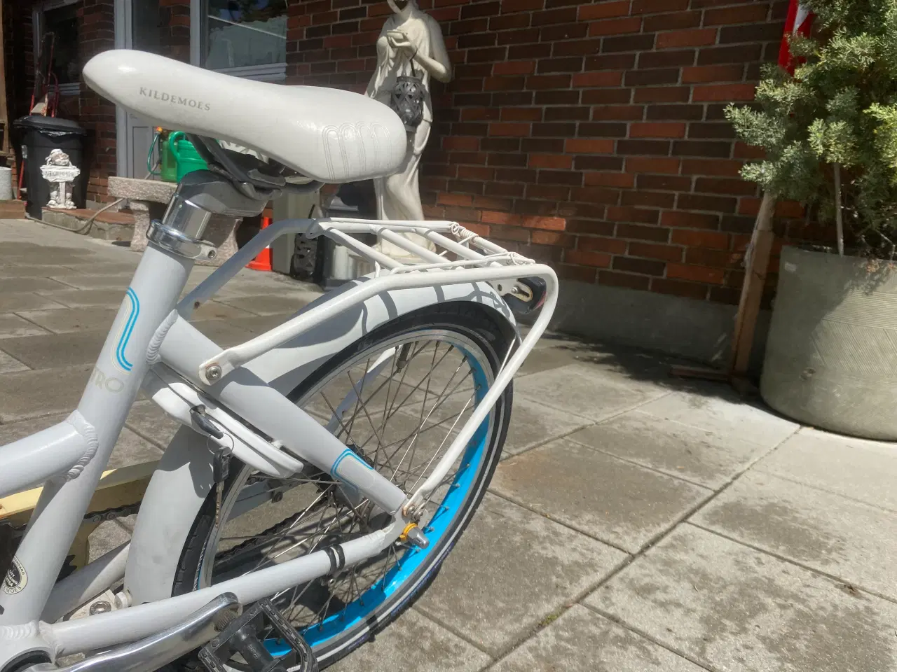 Billede 11 - Købt til 4899 kr 20 tommer prinsesse cykel 