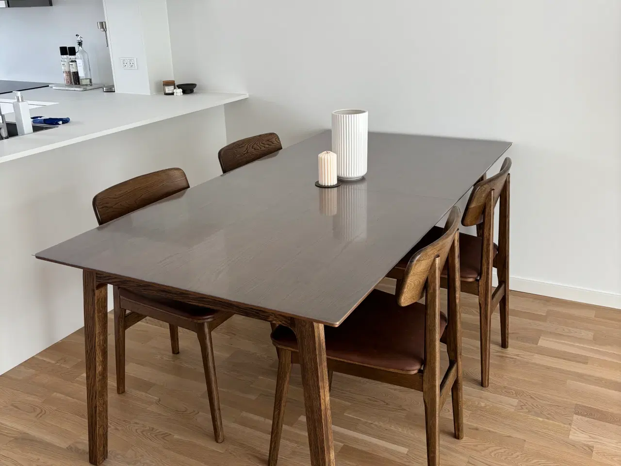 Billede 1 - Balo spisebord røget egetræ