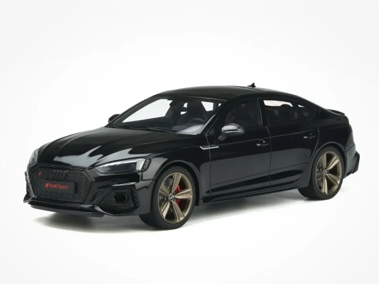 Billede 1 - 1:18 Audi RS5 Sportsback 2020