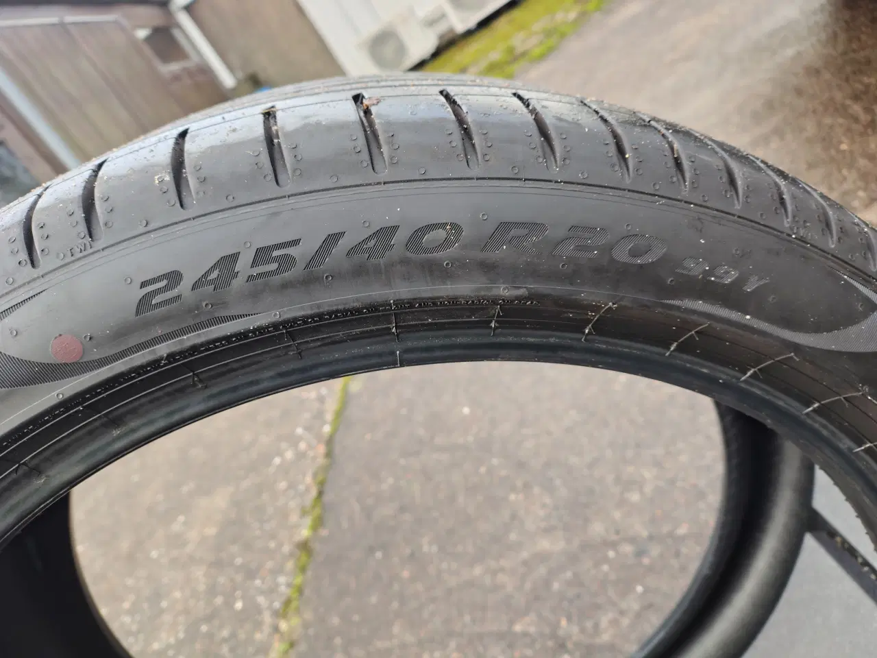 Billede 4 - Set of 4 premium 20 Inch Pirelli P Zero Summer Tyr