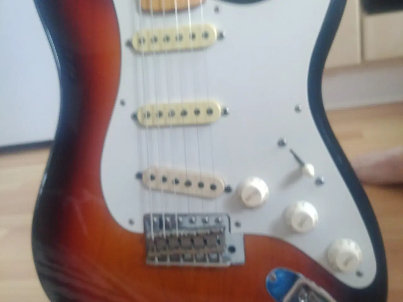 Billede 1 - ESP Seymour Duncan Stratocaster proff.