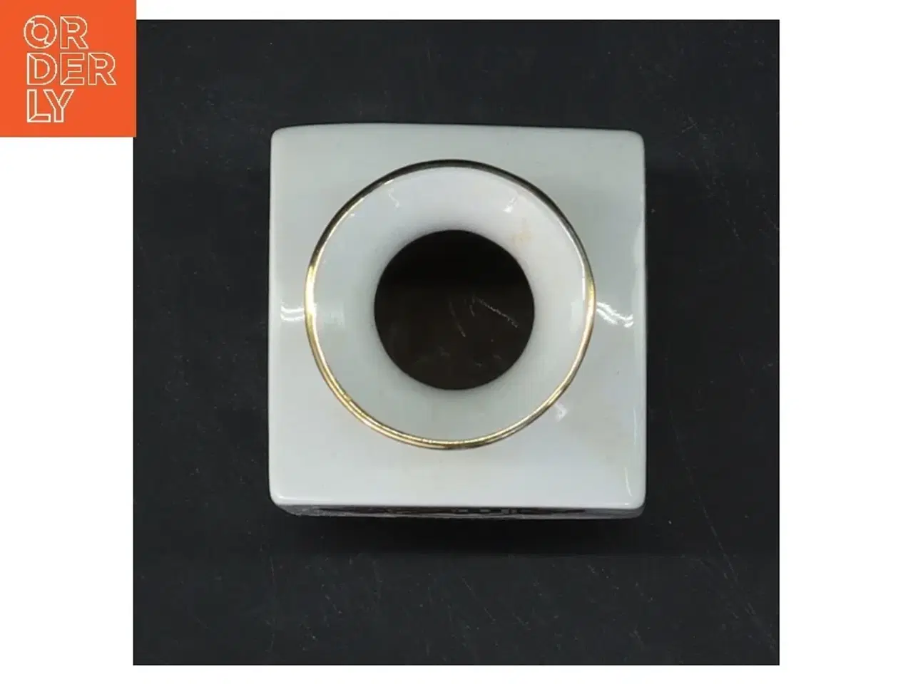 Billede 4 - Dekorativ vase med Berleburg motiv (str. 8,5 cm)