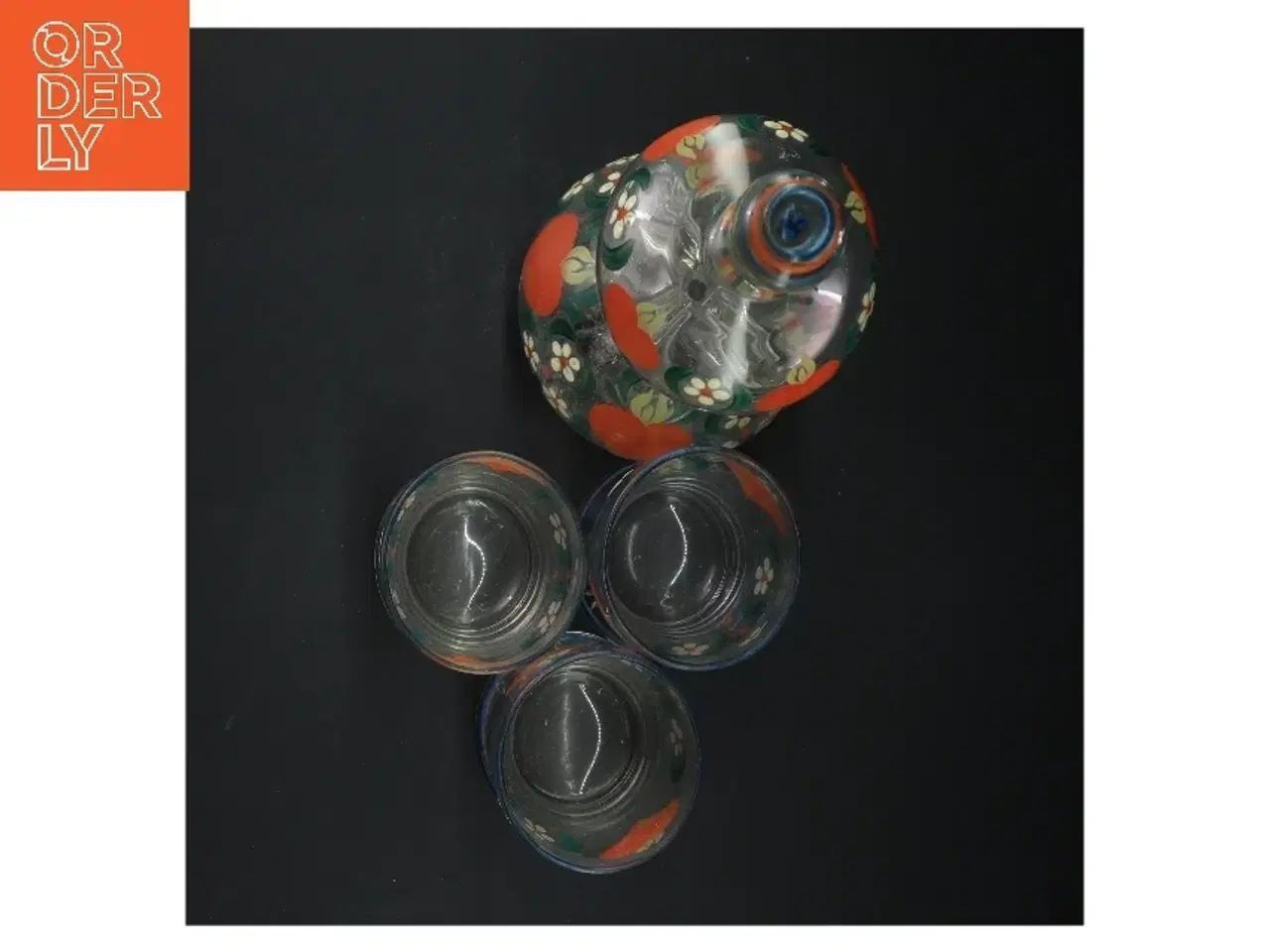 Billede 4 - Dekorativ karaffelsæt med glas (str. 28 og 11,5 cm)