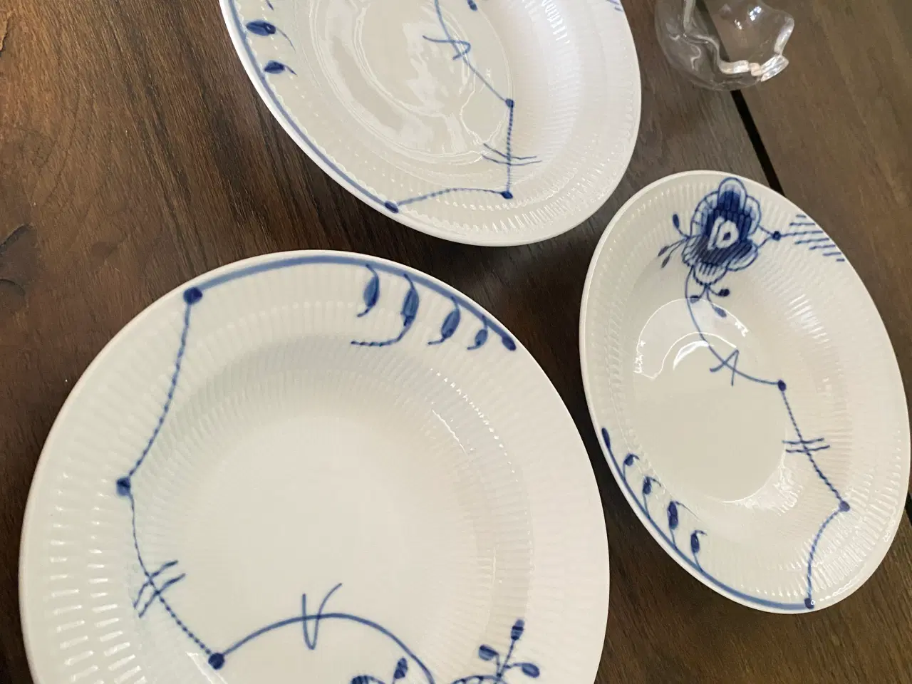 Billede 1 - Royal Copenhagen Blå Mega Riflet Dyb tallerken 604