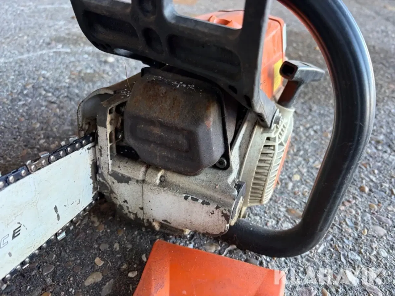 Billede 12 - Lot - borehammer, slampumpe, kædesav, stavvibratorer og kædeslæng - 1 palle