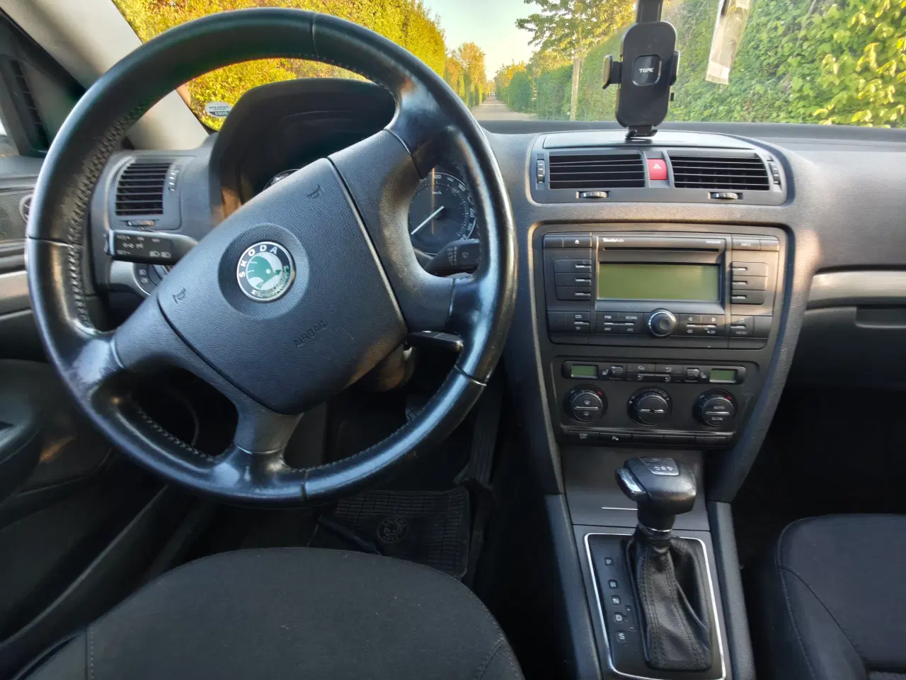 Billede 7 - Økonomisk og velkørende Skoda Octavia 2.0 TDI med