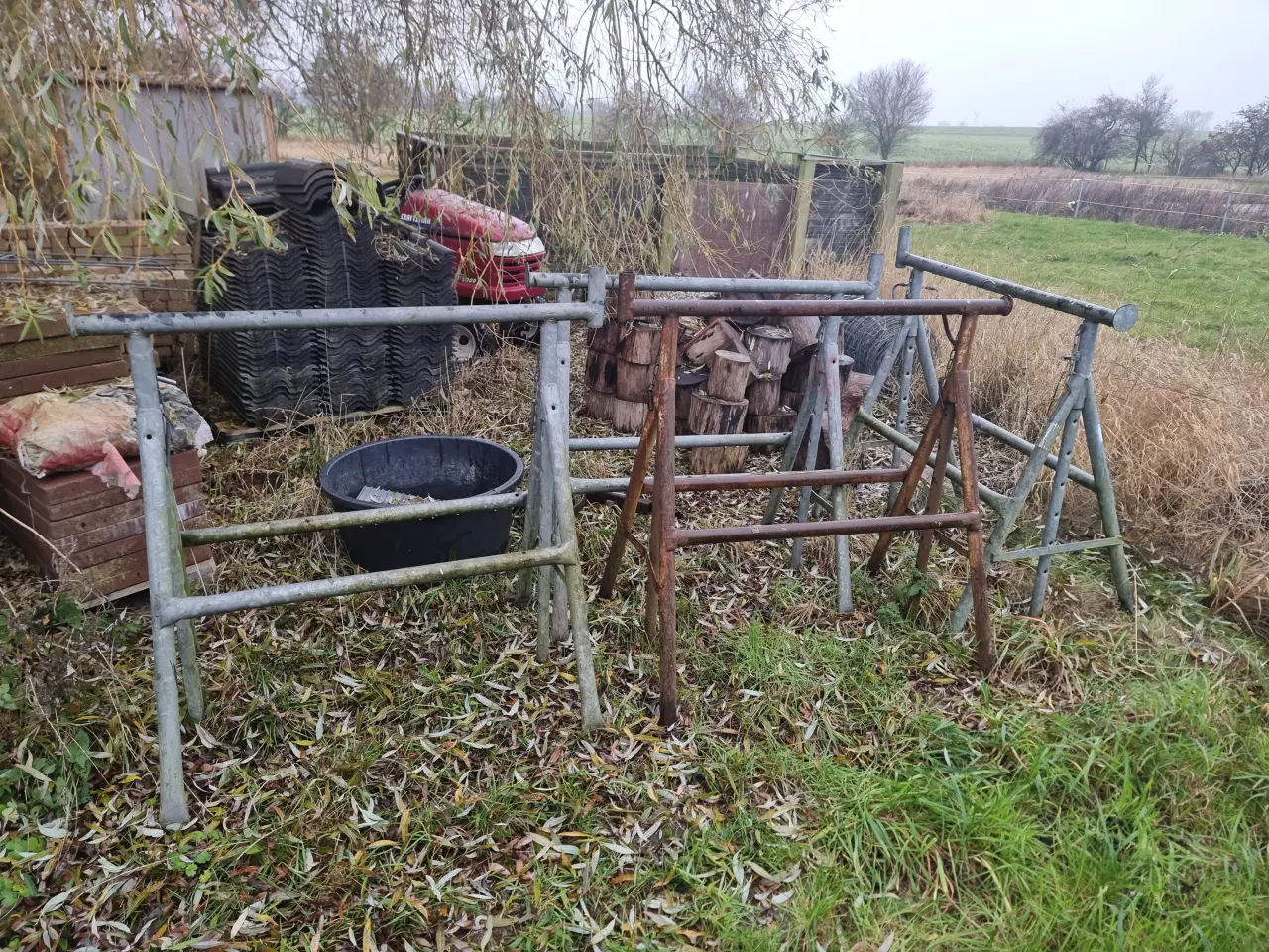 Billede 1 - MURERBUKKE 4 STK