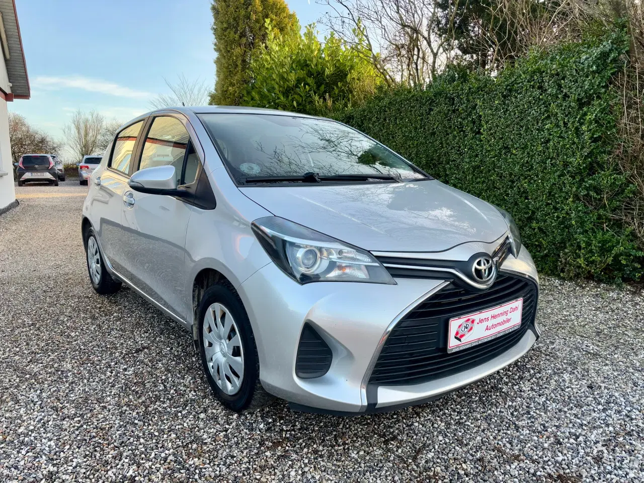 Billede 1 - Toyota Yaris 1,3 VVT-I T2 100HK 5d 6g