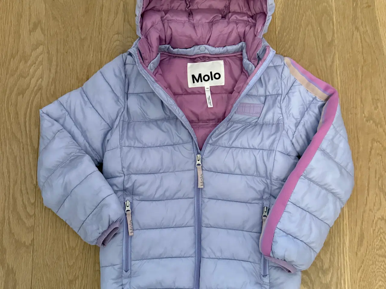 Billede 1 - Molo dynejakke m/aftagelig hætte, str. 140