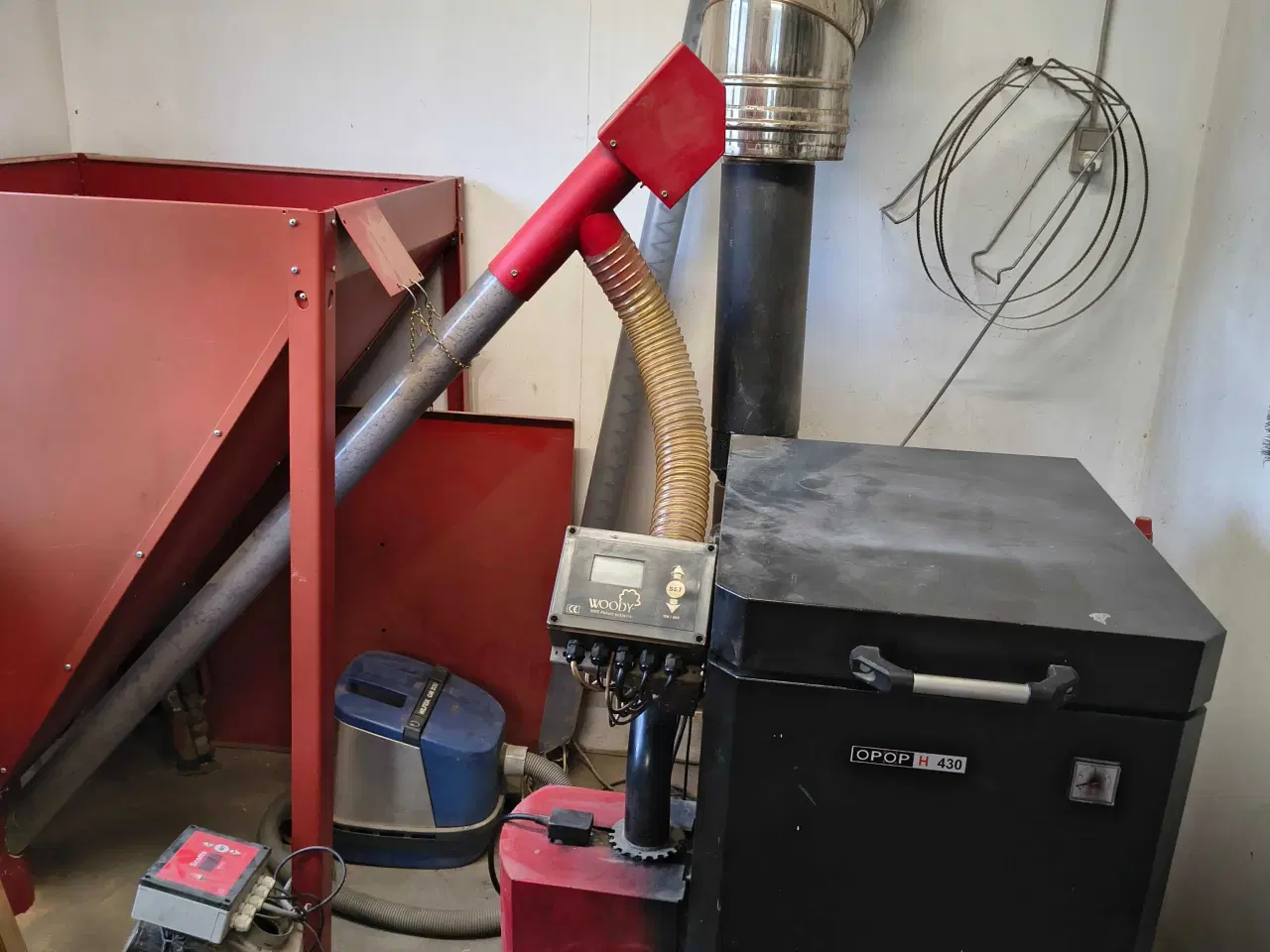 Billede 1 - Træpille anlæg