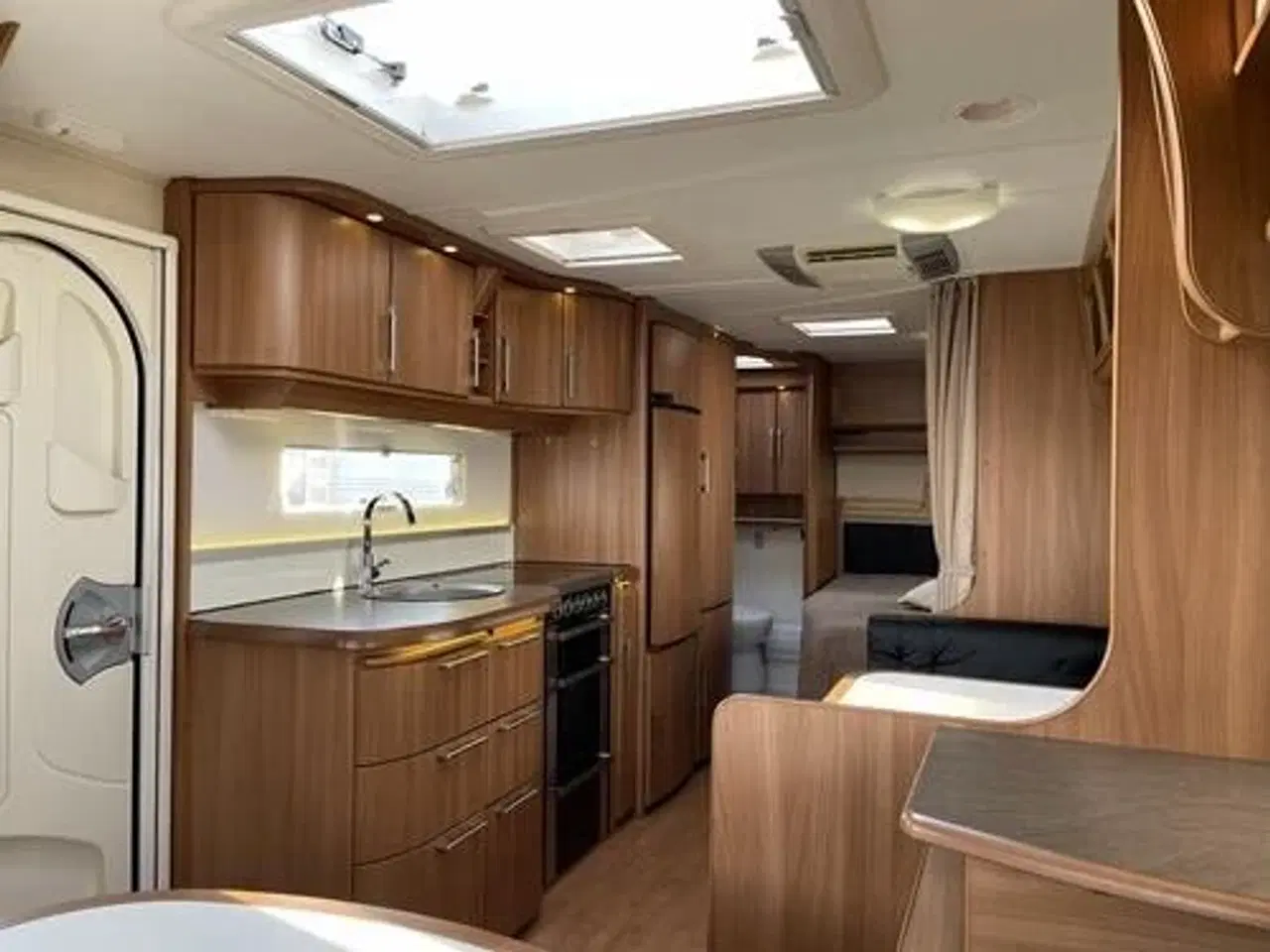 Billede 7 - Kabe ROYAL 720 GXL/KS