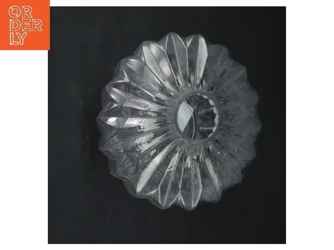 Billede 3 - Glasvase med riflet design fra Reshoppit (str. 26 cm)