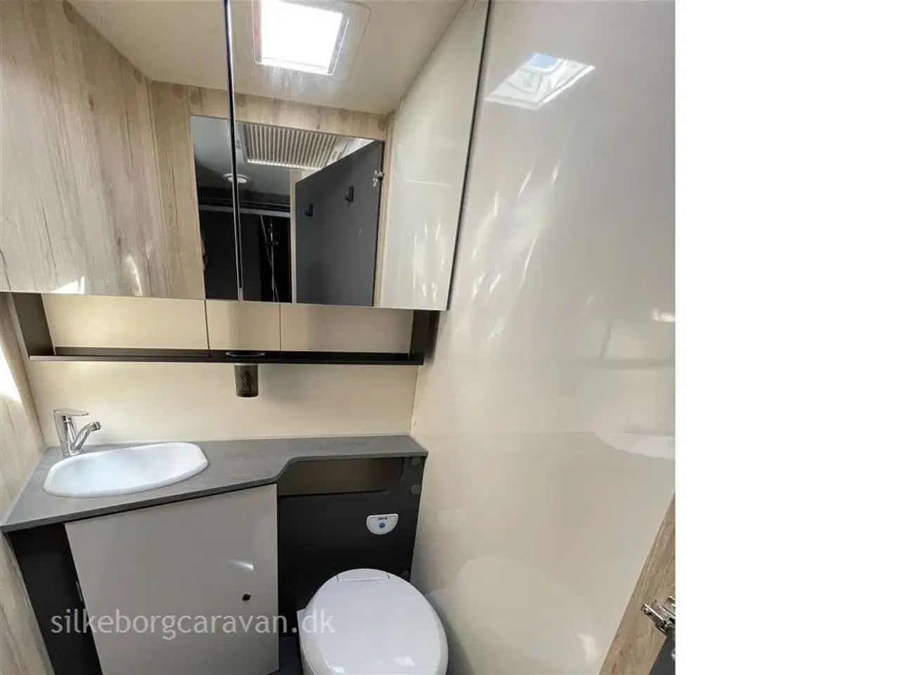 Billede 11 - 2026 - Elnagh T-Loft 532