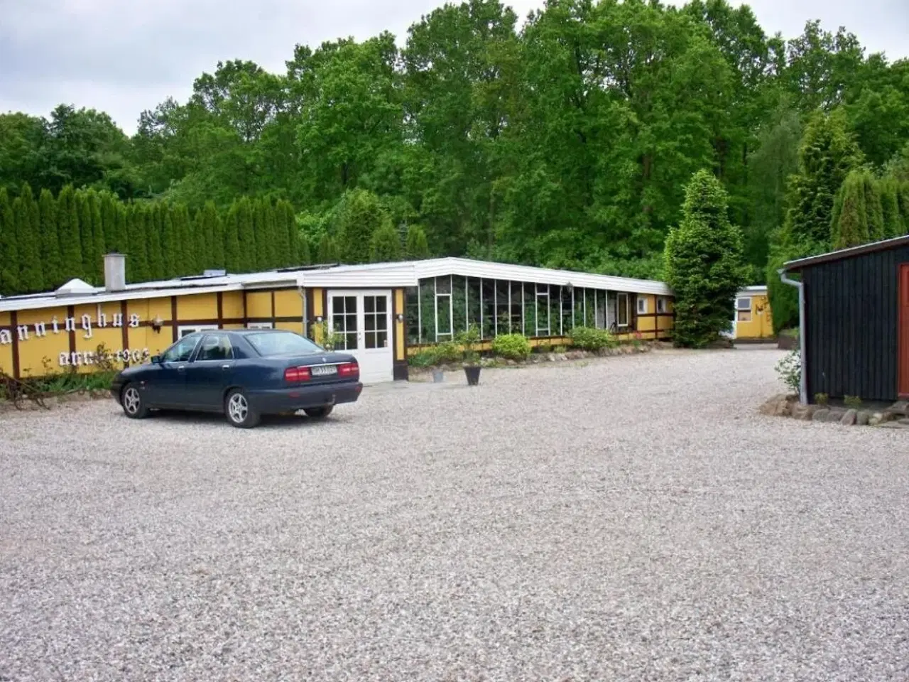 Billede 1 - Danninghus har plads til 46 personer - men tager ogs� mindre :-)