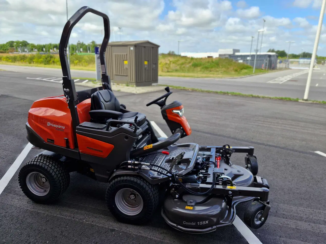 Billede 3 - Husqvarna P525DX PRO m. 155X Klippedæk 
