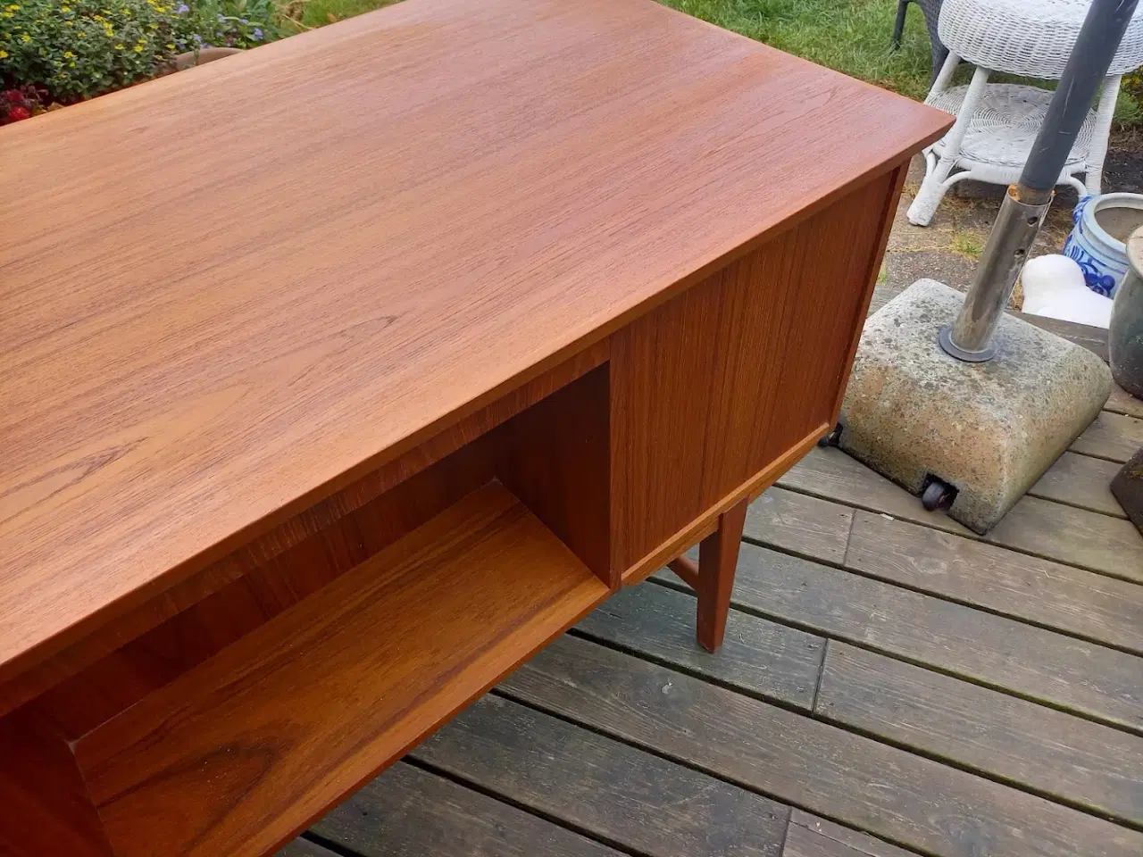 Billede 5 - Teak skrivebord