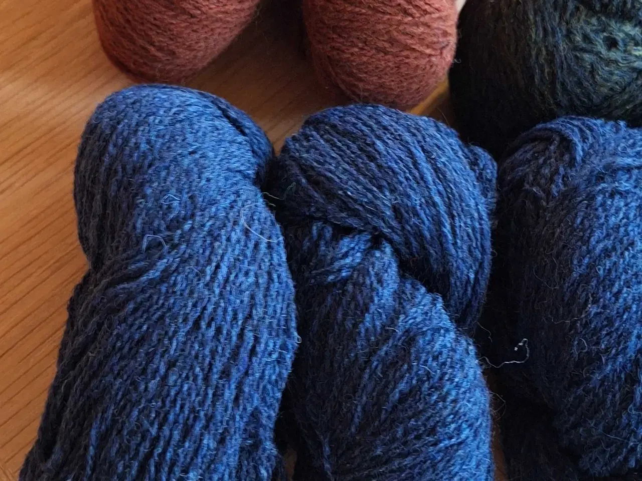 Billede 3 - Totrådet uldgarn 