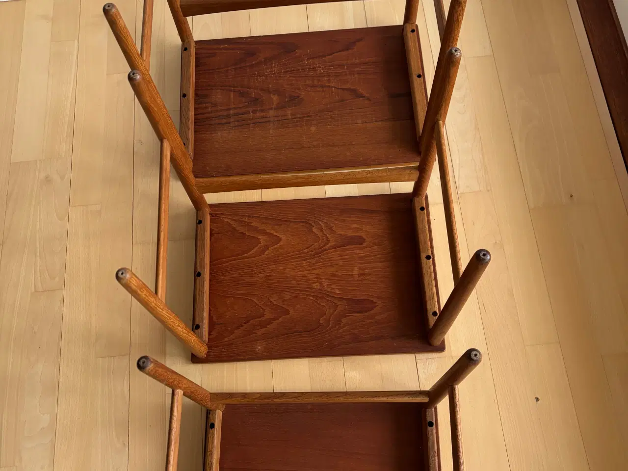 Billede 3 - Hans J Wegner - Indskudsbord TeakTræ m/Egetræsben