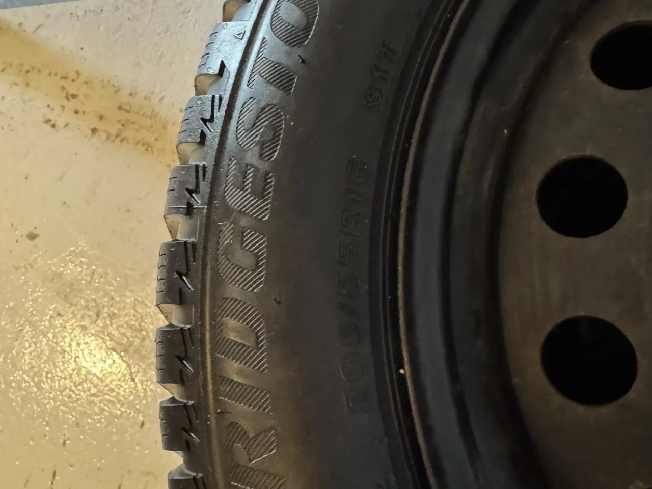 Billede 2 - Vinterhjul Toyota Avensis 5x100 et45 Ø54.1