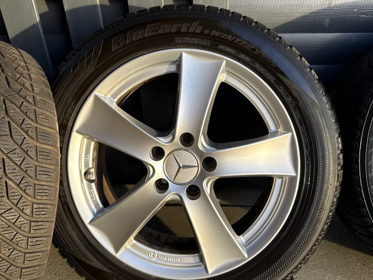 Billede 3 - 17" 5x112 alufælge til Mercedes YOHOHAMA vinterdæk