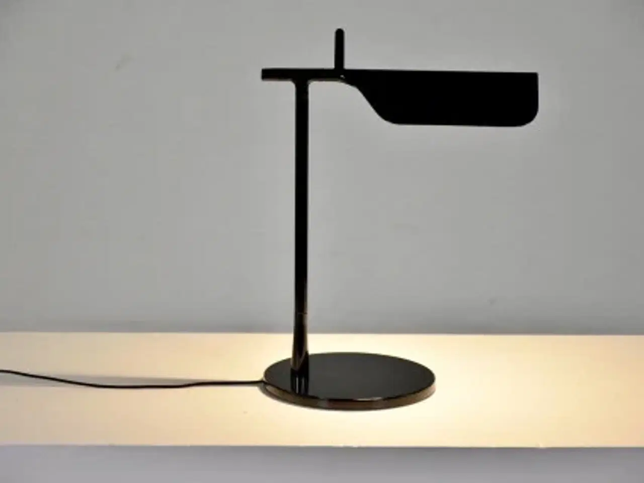 Billede 8 - Flos tab table lampe i sort