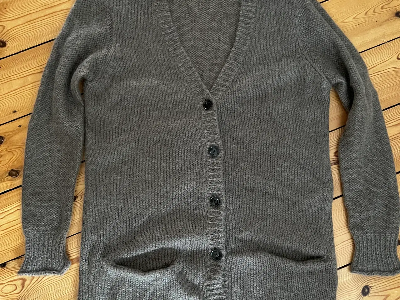 Billede 3 - Cardigan fra Filippa K i str.38