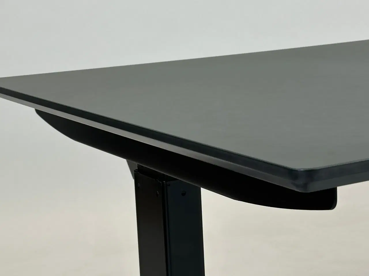 Billede 6 - Hæve-/sænkebord 180x80 - Linak