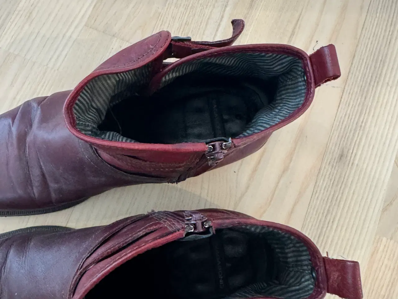 Billede 2 - Vagabond sko sælges