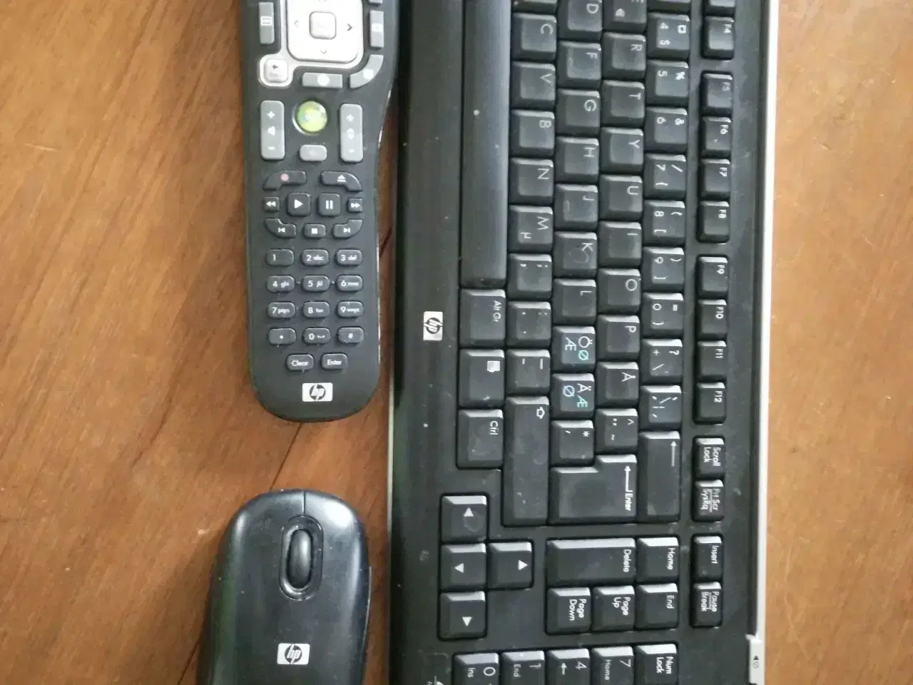 Billede 3 - 2 PC + 1 MAC Apple spil DVD tastatur osv