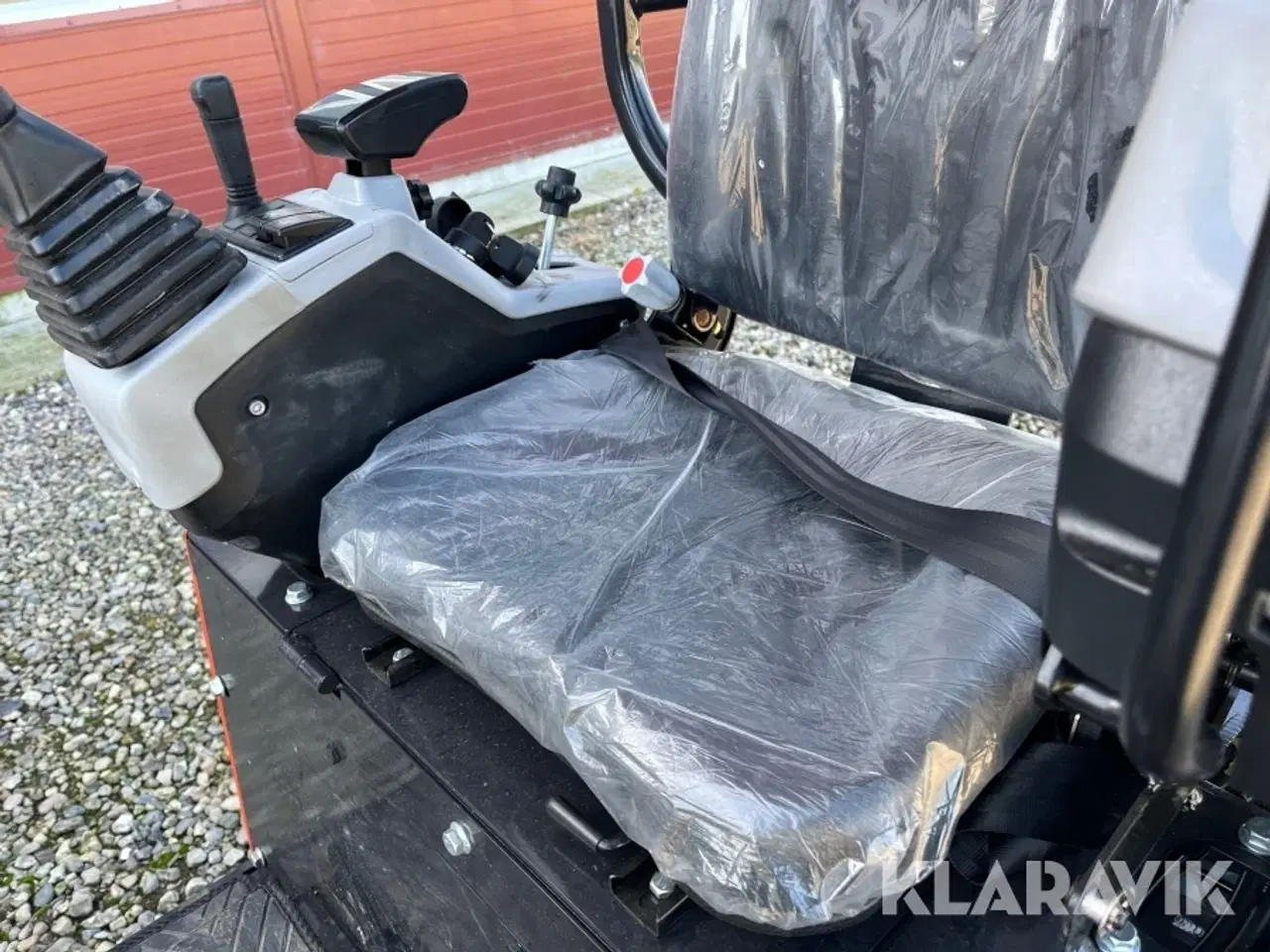 Billede 9 - Gravemaskine MINI EXCAVATOR YFE18 kubota D722