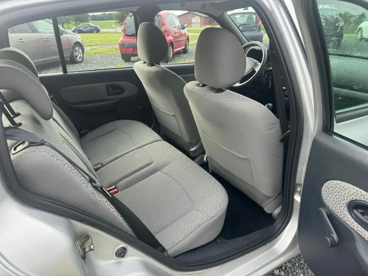 Billede 12 - Renault Clio II 1,2 8V Storia
